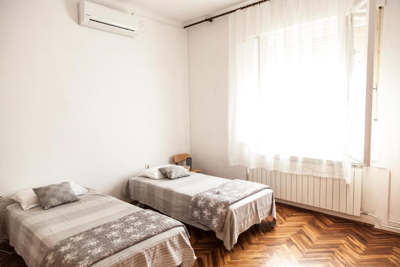 Ferienwohnung Apartma Premrlova Izola Exterior foto