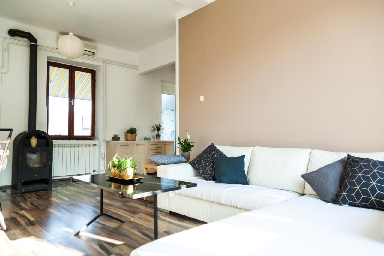Ferienwohnung Apartma Premrlova Izola Exterior foto